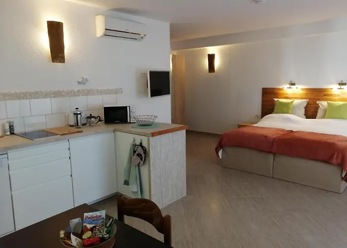 Kuca Nebeska Apartment